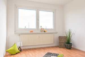 4-Raum-Familienwohnung mit Balkon – Johannes-Dick-Str. 37, 9123 Chemnitz – Vorschaubild 3