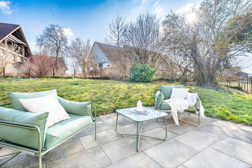 Immobilie in Leutkirch im Allgäu - ARCHITEKTENHAUS - Charmantes Anwesen mit individuellen Merkmalen auf großem Grund in Leutkirch - Bild 4