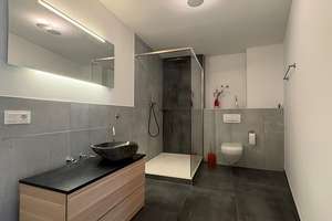 Schick und individuell - 2-Zimmer-Wohnung im ruhigen Rückgebäude – Die vollständige Adresse der Immobilie erhältst du vom Anbieter., 90429 Himpfelshof, Nürnberg – Vorschaubild 2
