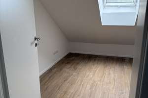 3 Zimmer Wohnung Balkon GästeWC  – Die vollständige Adresse der Immobilie erhältst du vom Anbieter., 86833 Ettringen – Vorschaubild 5