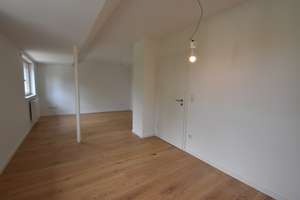 Moderne kernsarnierte DG Wohnung 2 ZKB , ca. 63m² zum 01.11.2026 – Die vollständige Adresse der Immobilie erhältst du vom Anbieter., 33098 Kernstadt, Paderborn – Vorschaubild 4