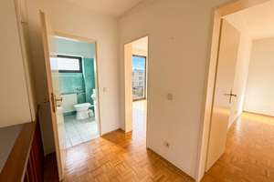 Reihenmittelhaus || Vier Zimmer || Zwei eigene Garagen || Gartenhaus – Die vollständige Adresse der Immobilie erhältst du vom Anbieter., 50859 Widdersdorf, Köln – Vorschaubild 7