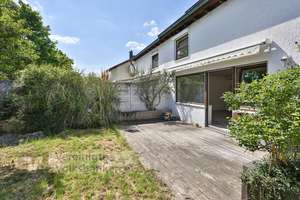 Tolles Haus mit toller Aussicht – Die vollständige Adresse der Immobilie erhältst du vom Anbieter., 72585 Riederich – Vorschaubild 1