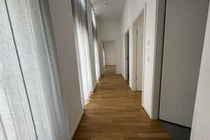 Ein tolles Wohngefühl: praktische 2-Zimmer-Wohnung – Büttnerstraße 1, 4103 Zentrum-Ost, Leipzig – Vorschaubild 3