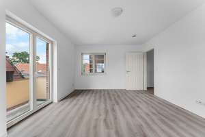 Moderne 2-Zimmer-Wohnung in zentraler Lage von Emden – Die vollständige Adresse der Immobilie erhältst du vom Anbieter., 26721 Barenburg, Emden – Vorschaubild 3