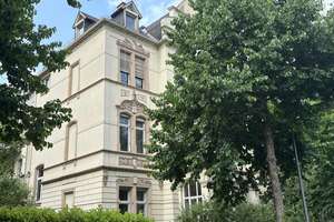 Repräsentative 5 Zi-Altbau - Etage in herrschaftlicher Villa im Wiesbadener Dichterviertel! – Die vollständige Adresse der Immobilie erhältst du vom Anbieter., 65187 Südost, Wiesbaden – Vorschaubild 1
