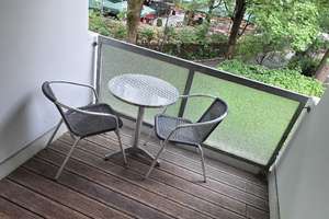 Möbliertes XL-Zimmer (21m²) in stilvoller 3er-Studenten-WG – München, Spitzwegstraße – Spitzwegstraße 15, 81373 Untersendling, München – Vorschaubild 8