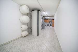 Exklusives Stadthaus mit sonniger Terrasse in Augsburg-Lechhausen zu verkaufen! – Die vollständige Adresse der Immobilie erhältst du vom Anbieter., 86165 Lechhausen-Süd, Augsburg – Vorschaubild 20