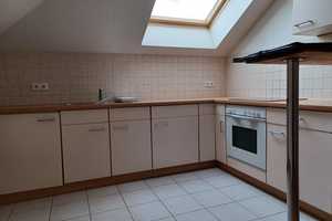 *Singles aufgepasst* DACHGESCHOSSWOHNUNG mit EBK*  – Rudolf-Renner-Straße 15, 1157 Dresden – Vorschaubild 9