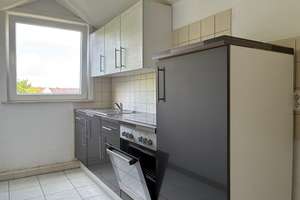 Helle 2-Zimmerwohnung mit Balkon in Hannover-Misburg – Max-Kuhlemann-Straße 27, 30559 Misburg-Süd, Hannover – Vorschaubild 2