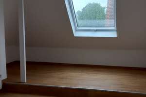 Neunhof erleben: Helle 2-Zimmer-Dachgeschosswohnung mit Stellplatz – Obere Dorfstr. 6, 90427 Neunhof, Nürnberg – Vorschaubild 13