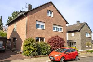 3 Familienhaus mit 2 freien, großen Wohnungen plus Garage in Bergheim-Büsdorf – Windmühlenstr. 24, 50129 Bergheim – Vorschaubild 2