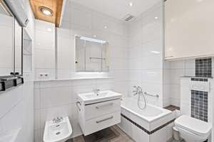 Altbaucharme mit Garten - 3-Zimmer-Wohnung mit Gestaltungspotenzial – 40235 Grafenberg, Düsseldorf – Vorschaubild 7
