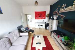 Einbauküche und Tageslichtbad mit Wanne - gut geschnittene 2-Zimmerwohnung nahe Uni! – Bogenstraße a.A., 99089 Erfurt – Vorschaubild 2