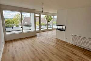 Penthouse-Feeling im Bonner Villenviertel – großzügig, lichtdurchflutet und umfangreich modernisiert