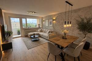 Frisch saniertes Wohnjuwel mit Alpenblick | 4 Zimmer | Süd-Loggia | 8. OG mit Aufzug
