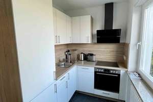 Möbliert und schick! Sanierte und voll möblierte 1-Zimmer-Wohnung mit Balkon – St.-Blasien-Str. 1a, 80809 Am Luitpoldpark, München – Vorschaubild 5