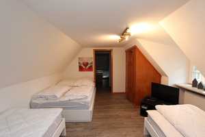 Friesenhaus unter Reet mit Doppelgarage in einzigartiger Lage (Sackgasse) nahe der Nordsee – Nordfriesland (Kreis) – Vorschaubild 38