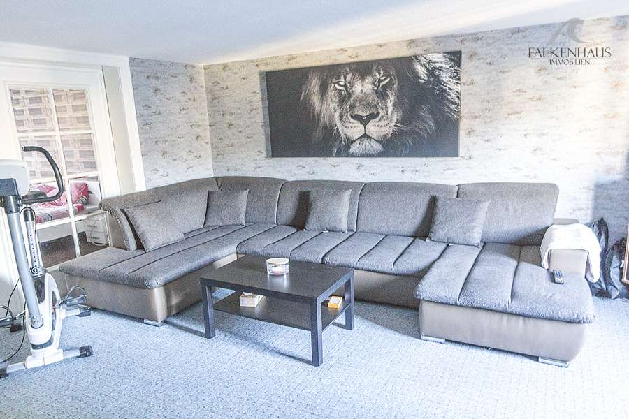 Immobilie in Remscheid - Wovon Großfamilien träumen 
Einfamilienhaus mit Garten, 2 Terrassen und mitten im Zentrum - Bild 12