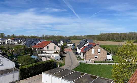 Geräumig, hell, ruhig, super gepflegt.....! Klasse Maisonette in Feldrandlage!