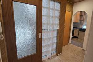 Renovierungsbedürftige 3 Zimmer Wohnung mit Garage – 70372 Kurpark, Stuttgart – Vorschaubild 7