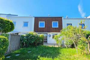 Ihr neues Familiendomizil - Reihenmittelhaus mit viel Wohnfläche, Fernblick, Garten & Garage – Die vollständige Adresse der Immobilie erhältst du vom Anbieter., 96450 Mitte, Coburg – Vorschaubild 2