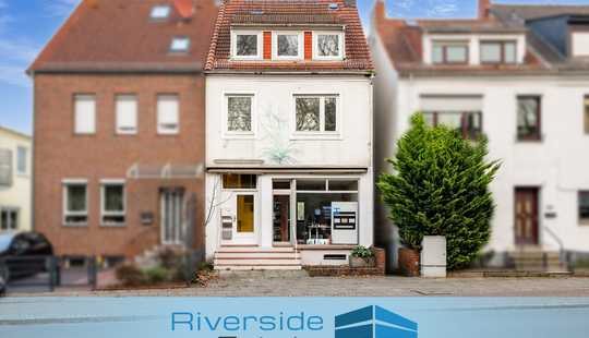 Bild von Gesamtfläche von ca. 123 m²: Wohn-und Geschäftshaus mit einer Gewerbeeinheit + zwei Wohneinheiten