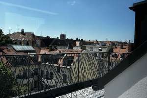 Neuwertiges 4-Zimmer-Penthouse mit Dachterrasse, Aufzug & Deckenkühlung in best Lage – 80538 Englischer Garten, München – Vorschaubild 13