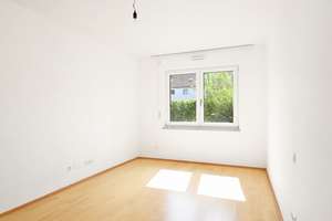 AIGNER - Moderne 2-Zimmer-Wohnung mit Garten in Allach! – Die vollständige Adresse der Immobilie erhältst du vom Anbieter., 80999 Untermenzing, München – Vorschaubild 3