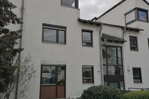 Klimatisierte 3-Zimmer Wohnung im EG mit eigenem Garten, EBK und Stellplatz in Bergheim – Die vollständige Adresse der Immobilie erhältst du vom Anbieter., 69115 Bergheim, Heidelberg – Vorschaubild 2