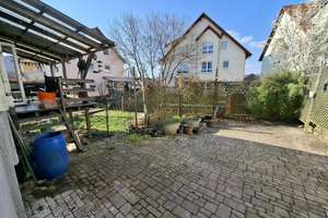 Älteres Wohnhaus in einer Anliegerstraße im Wohngebiet Igersheim – Die vollständige Adresse der Immobilie erhältst du vom Anbieter., 97999 Igersheim – Vorschaubild 20