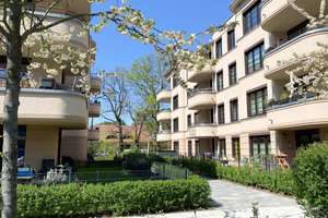 Exklusiv und sonnig: 3-Zimmer-Wohnung mit Parkblick in Babelsberg – Lotte-Loebinger-Str. 9, 14482 Babelsberg Süd, Potsdam – Vorschaubild 2