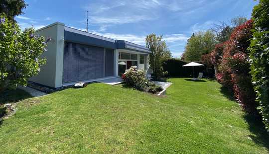 Bild von Außergewöhnlich schönes Einfamilienhaus mit Schwimmbad in Sonnenberg