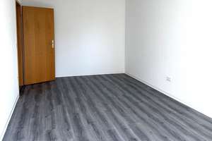 Frisch renoviert mit großem Balkon in grüner Toplage – Am Birnengarten 53a, 39116 Ottersleben, Magdeburg – Vorschaubild 8