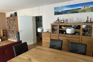 Von privat: Grosszügige helle 2-Zi-Whg. m. gr. Balkon im Dichterviertel m.  Potential für 3 Zimmer – Die vollständige Adresse der Immobilie erhältst du vom Anbieter., 65187 Südost, Wiesbaden – Vorschaubild 5