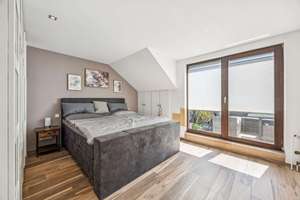 Moderne 3-Zimmer-Dachgeschosswohnung mit Dachterrasse in ruhiger Wohnlage von Solingen-Aufderhöhe – Die vollständige Adresse der Immobilie erhältst du vom Anbieter., 42699 Ohligs/Aufderhöhe/Merscheid, Solingen – Vorschaubild 8