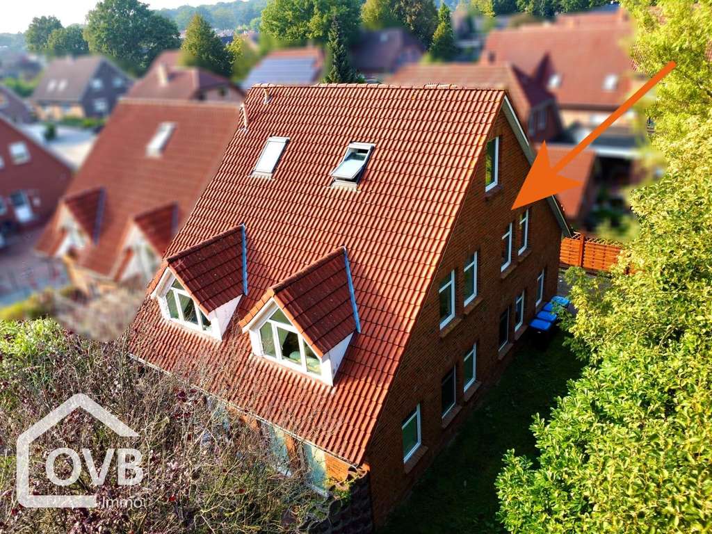 Immobilie in Leer - Vermietete Dachgeschosswohnung mit ausgebautem Dachstudio in Leer! - Bild 1