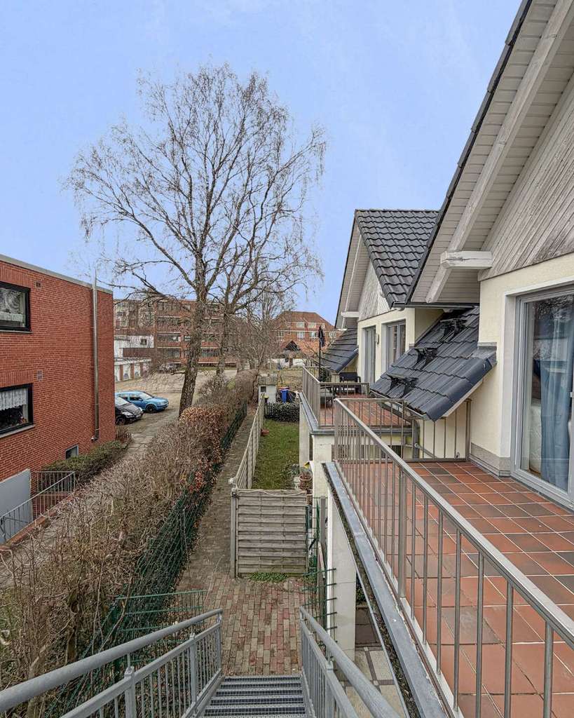 Immobilie in Bad Bramstedt - Großzügige Erdgeschosswohnung mit Garten & Stellplatz in ruhiger Lage - Bild 1
