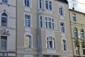 Ruhige 4-Zimmer-Wohnung (1.600 €/qm) mit Entwicklungspotenzial