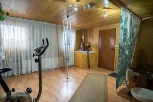 Gepflegtes Einfamilienhaus mit Pool, Vollkeller & Garage- ein Zuhause mit viel Potenzial! – Berlin – Vorschaubild 22