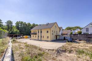 Freistehendes 2 Parteienhaus mit Ausbaupotenzial in bester Wohnlage! – Die vollständige Adresse der Immobilie erhältst du vom Anbieter., 85098 Großmehring – Vorschaubild 1
