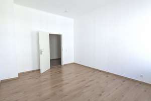 +++GROßE 3-R. WHG. +TAGESLICHTBAD m. WANNE+++GROßZÜGIGE RÄUME + BALKON+++ – 4317 Reudnitz-Thonberg, Leipzig – Vorschaubild 5