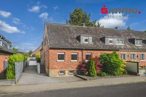 Charmantes Einfamilienhaus mit sonnigem Grundstück
und Garage in sehr beliebter und ruhiger Lage – Die vollständige Adresse der Immobilie erhältst du vom Anbieter., 52078 Brand, Aachen – Vorschaubild 1
