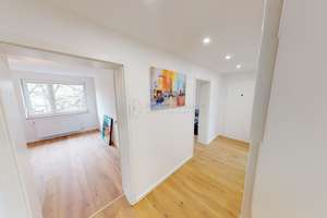 "Modernes WG-Zimmer - jetzt einziehen und Wohlfühloase erleben!" – Rueßstraße 54, 80997 Allach, München – Vorschaubild 2