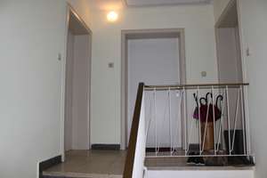 Komplett möblierte kleine 2 ZKB DG-Wohnung  – Kopernikusstraße 8, 86179 Haunstetten-Nord, Augsburg – Vorschaubild 13