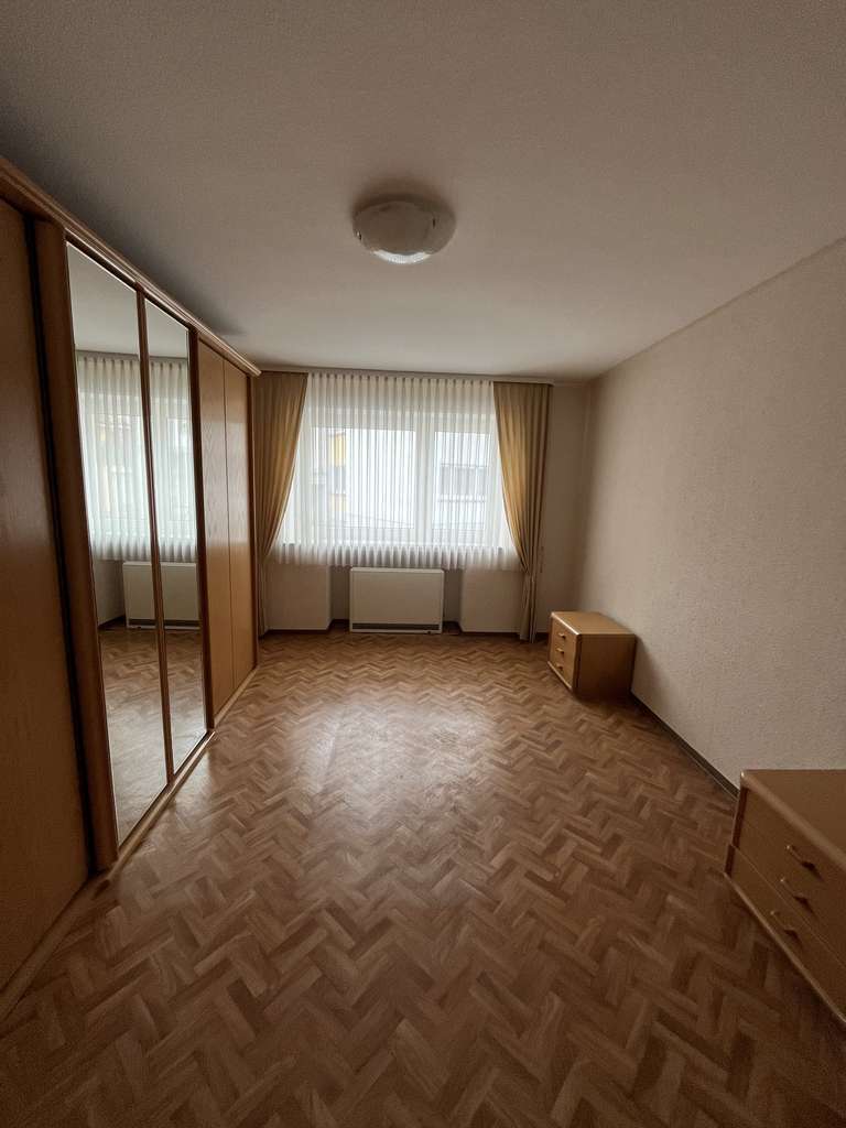 Immobilie in Trulben - Gepflegtes Einfamilienhaus mit großem Garten zum Entfalten - Bild 3