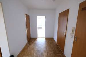 Schöne Zweizimmerwohnung mit Balkon in Eschweiler, Friedensstraße zu vermieten ! – 52249 Eschweiler – Vorschaubild 2