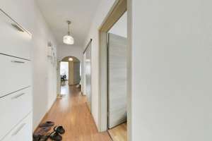 Mitten in Ulm! Modernisierte 4-Zimmer-Wohnung mit Balkon – Die vollständige Adresse der Immobilie erhältst du vom Anbieter., 89073 Mitte, Ulm – Vorschaubild 8