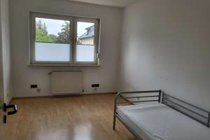 Teilmöblierte 3 ZKB mit Einbauküche in MA-Neuostheim – Die vollständige Adresse der Immobilie erhältst du vom Anbieter., 68163 Neuostheim/Neuhermsheim, Mannheim – Vorschaubild 8