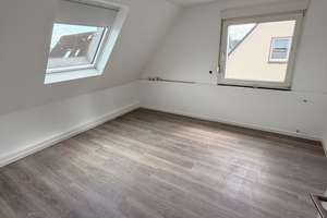 Provisionsfrei vom Eigentümer: Helle 3-Zimmerwohnung, Erstbezug nach Komplettrenovierung in WAT HÖN – Lindenstraße 12, 44869 Höntrop, Bochum – Vorschaubild 4